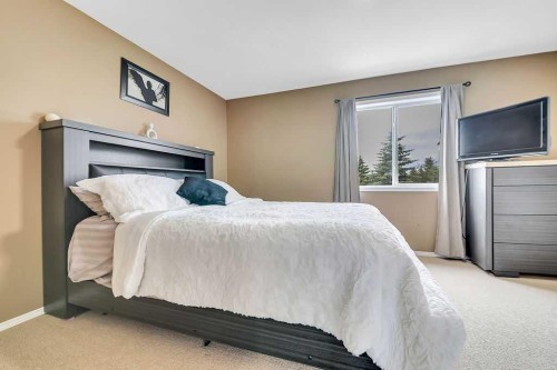 67 Durand Crescent, Red Deer, AB 
