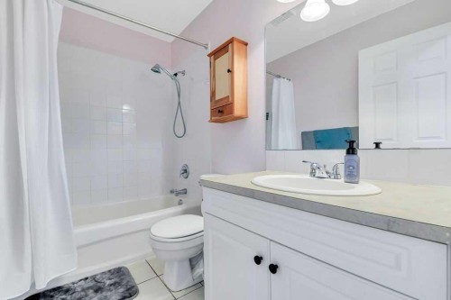 67 Durand Crescent, Red Deer, AB 