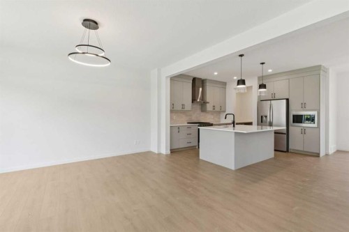 78 Alpine Common Sw, Calgary, AB - Indoor Photo Showing Kitchen With Upgraded Kitchen