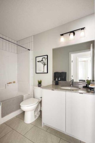5016 154 Avenue Sw, Calgary, AB 