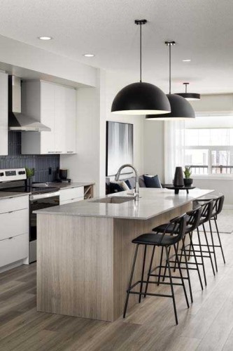 5016 154 Avenue Sw, Calgary, AB 