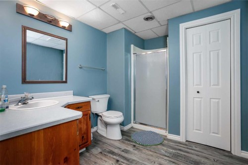 5212 43 Avenue, Camrose, AB 