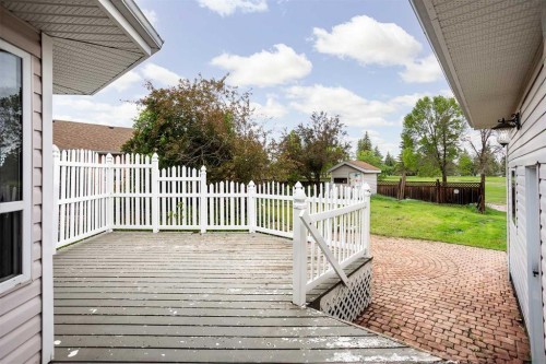 5212 43 Avenue, Camrose, AB 