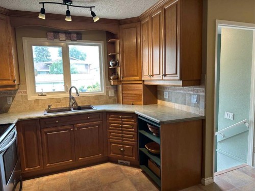 134 Wiltshire Boulevard, Red Deer, AB 