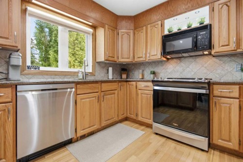 92 Mccullough Crescent, Red Deer, AB 