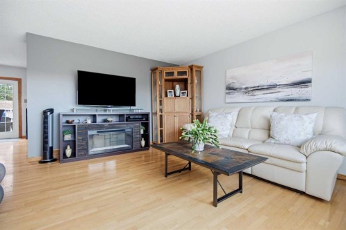 92 Mccullough Crescent, Red Deer, AB 