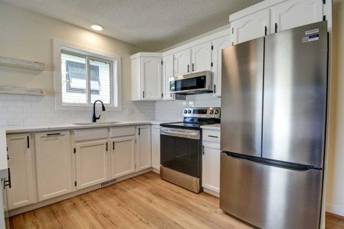 82 Excell Street, Red Deer, AB 