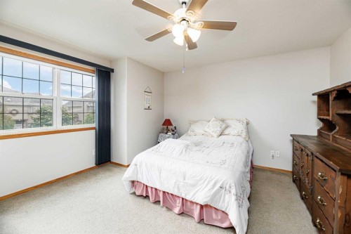 53 Adams Close, Red Deer, AB 