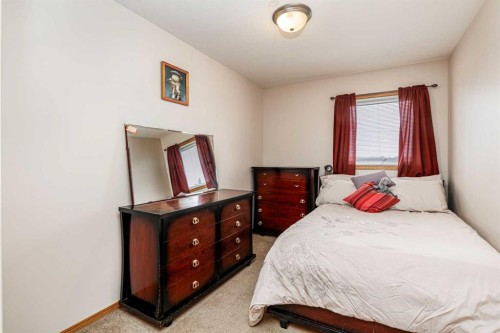 53 Adams Close, Red Deer, AB 