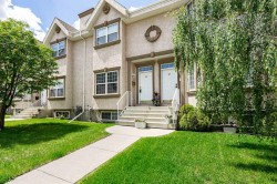 53 Adams Close Red Deer, AB T4R 2W4