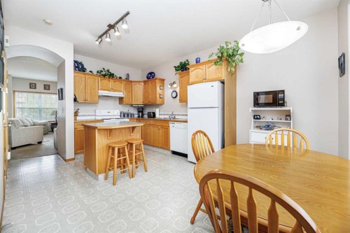 53 Adams Close, Red Deer, AB 