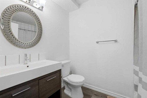 9 Griffiths Avenue, Red Deer, AB 