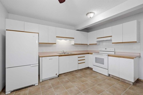196 Northey Avenue, Red Deer, AB 
