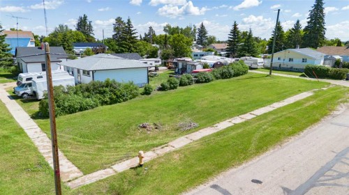 4903 49 Street, Alix, AB 