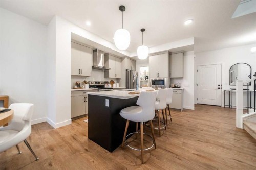 24 Southborough Common, Cochrane, AB - Indoor