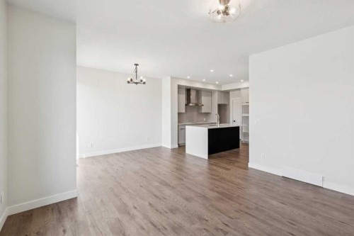 24 Southborough Common, Cochrane, AB - Indoor Photo Showing Kitchen
