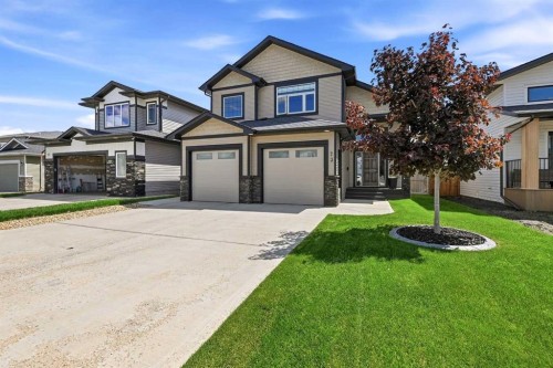 73 Maclean Close  Blackfalds, AB T4M 0H4