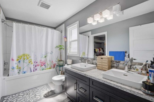 44 Cole Way, Sylvan Lake, AB 