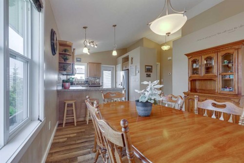74 Mackenzie Crescent, Lacombe, AB 