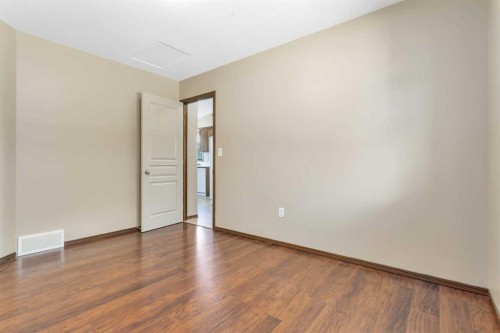 80 Hinshaw Drive, Sylvan Lake, AB - Indoor Photo Showing Other Room