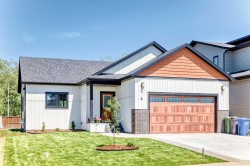 6 Napoleon Meadows Way  Innisfail, AB T4G 0N6