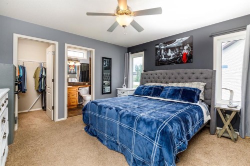 136 Illingsworth Close, Red Deer, AB 