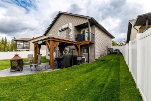 136 Illingsworth Close, Red Deer, AB 