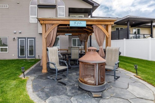 136 Illingsworth Close, Red Deer, AB 