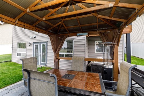 136 Illingsworth Close, Red Deer, AB 