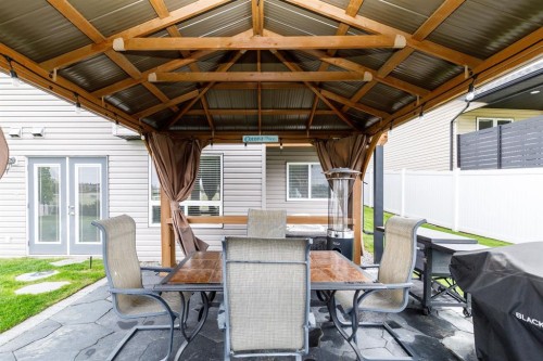 136 Illingsworth Close, Red Deer, AB 