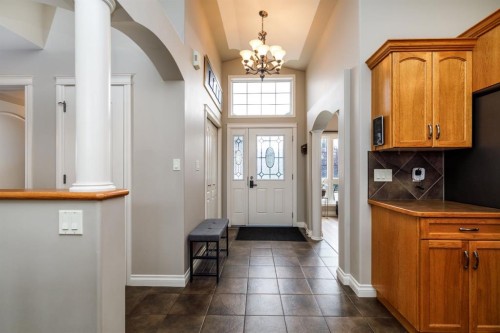 136 Illingsworth Close, Red Deer, AB 