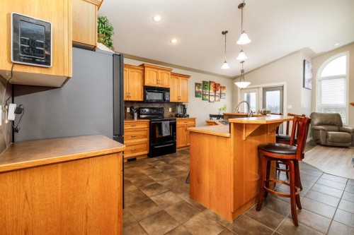 136 Illingsworth Close, Red Deer, AB 