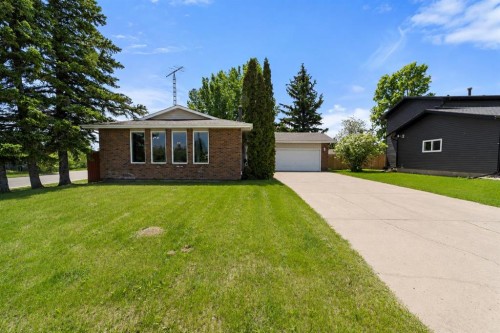 5407 48 Avenue, Killam, AB 