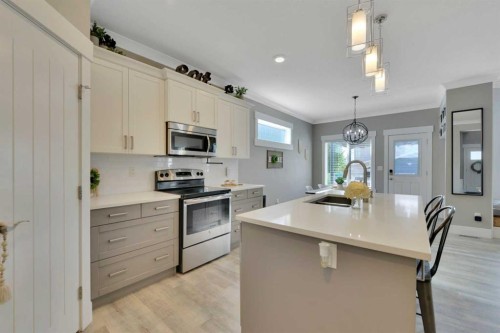 367 Lancaster Drive, Red Deer, AB 