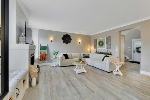 367 Lancaster Drive, Red Deer, AB 