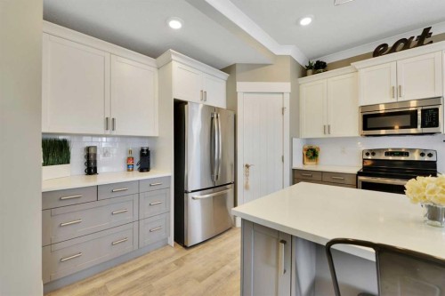 367 Lancaster Drive, Red Deer, AB 