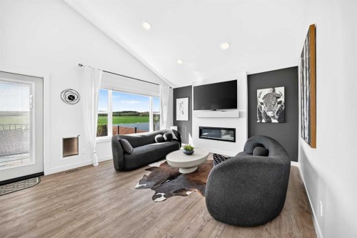 14 Ian Way, Sylvan Lake, AB 