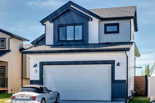 14 Ian Way, Sylvan Lake, AB 