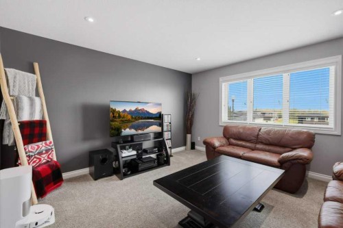 23 Vanveller Way, Sylvan Lake, AB 