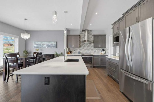 23 Vanveller Way, Sylvan Lake, AB 