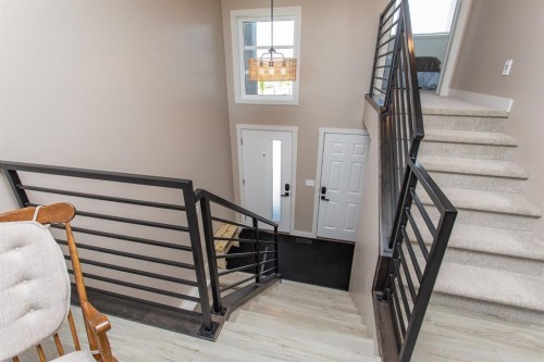 70 Parlby Crescent, Lacombe, AB 