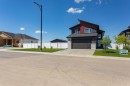 70 Parlby Crescent, Lacombe, AB 