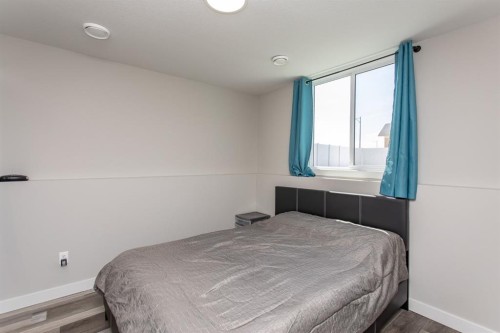 70 Parlby Crescent, Lacombe, AB 