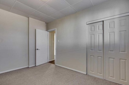 5218 & 5216 56 Ave, Ponoka, AB 
