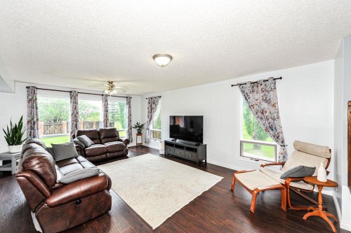 6802 42A Avenue, Camrose, AB 