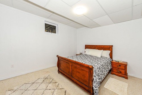 6802 42A Avenue, Camrose, AB 