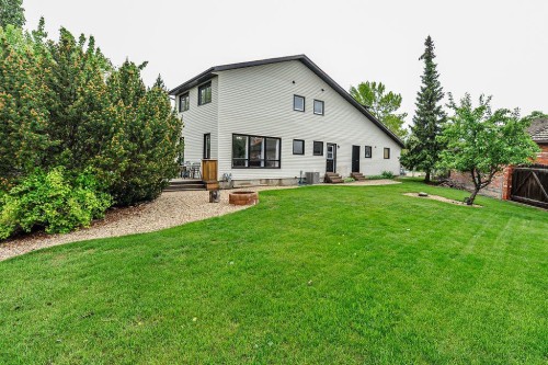 6802 42A Avenue, Camrose, AB 