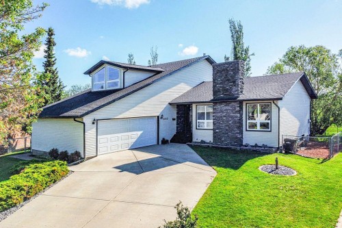 6802 42A Avenue, Camrose, AB 
