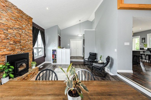 6802 42A Avenue, Camrose, AB 