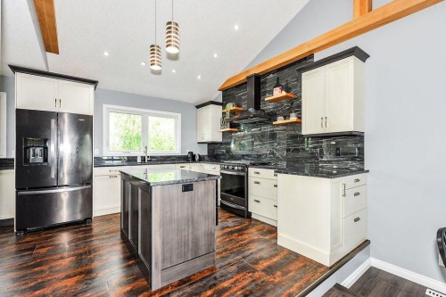 6802 42A Avenue, Camrose, AB 